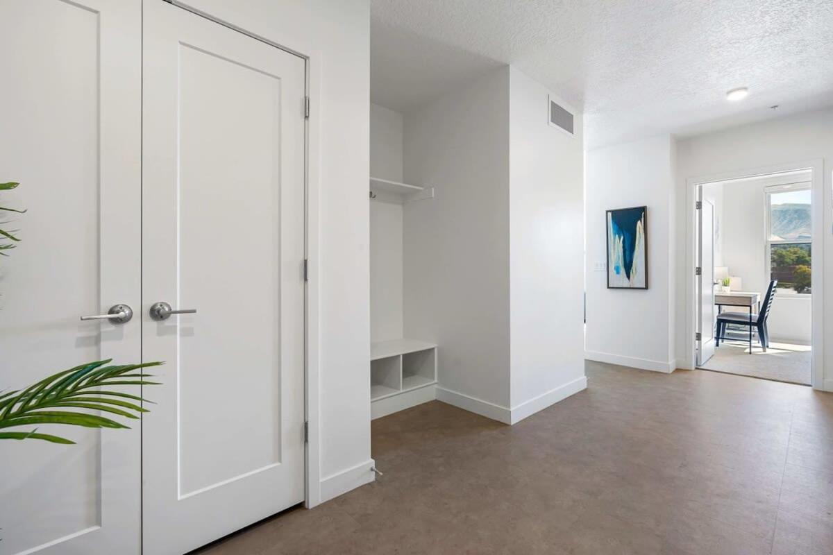 2Br Luxury Urban Escape Balcony & Fitness Center Daire Salt Lake City Dış mekan fotoğraf