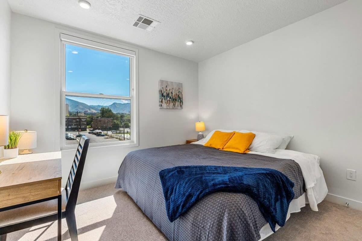 2Br Luxury Urban Escape Balcony & Fitness Center Daire Salt Lake City Dış mekan fotoğraf